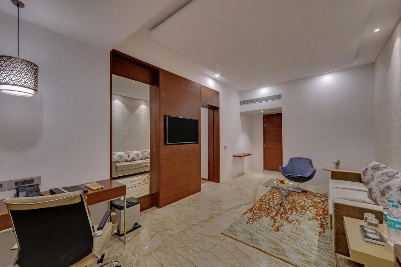 The Fern Residency Sarnath Hotel Varanasi Bagian luar foto